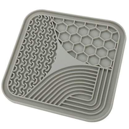 Suction Cup Slow-Lick Pad – Bath & Grooming Distraction Mat
