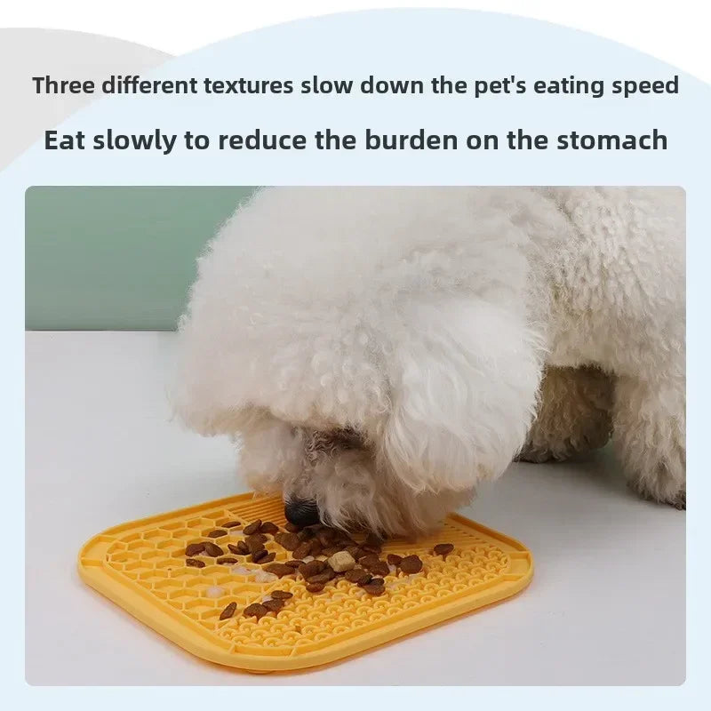 Suction Cup Slow-Lick Pad – Bath & Grooming Distraction Mat