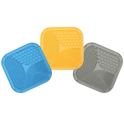 Suction Cup Slow-Lick Pad – Bath & Grooming Distraction Mat